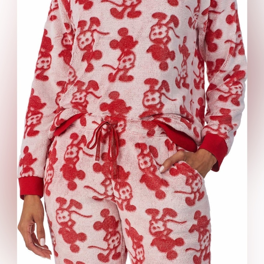 Disney Mickey Mouse Women’s 2 Piece Plush Lounge Set Size L - Picture 7 of 14